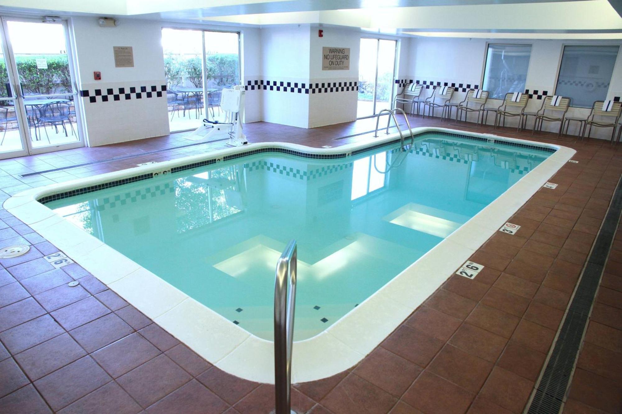 Springhill Suites Kansas City Overland Park Extérieur photo
